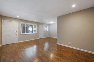 Newport-in-Dallas 08